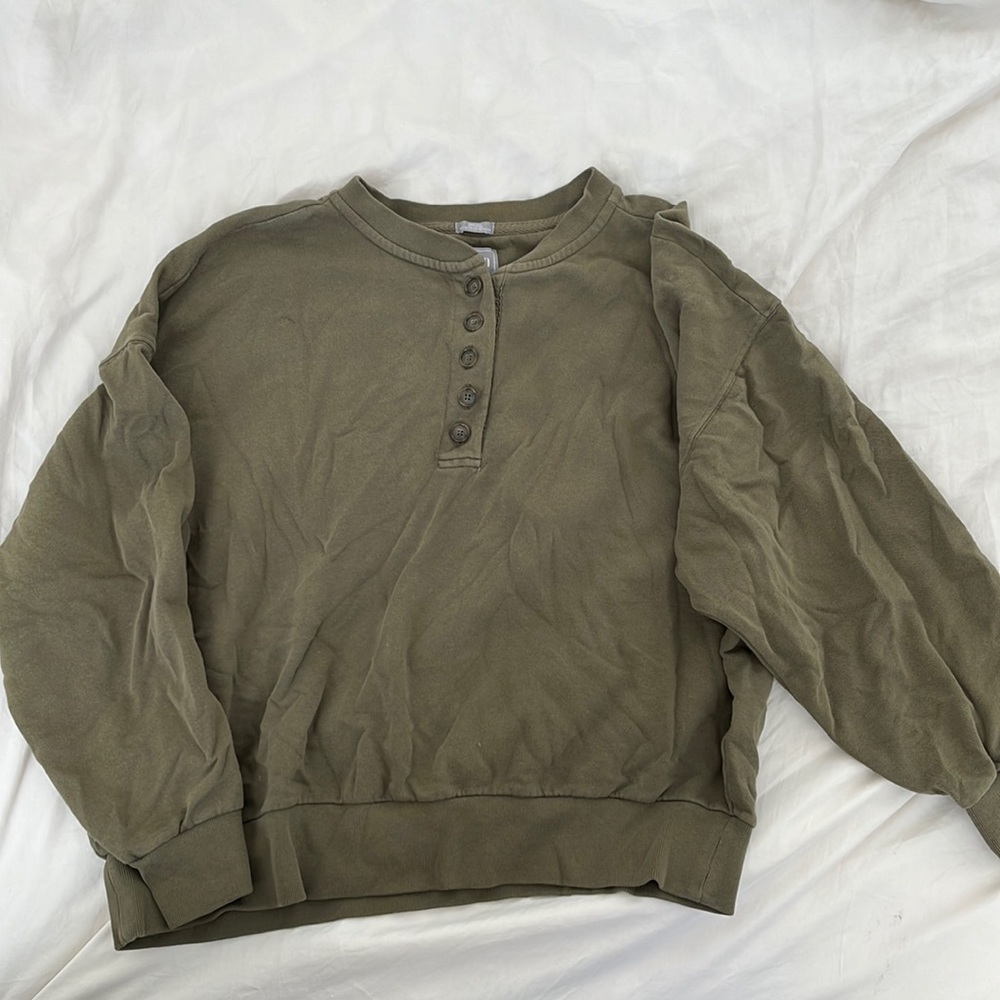 Gap Sweatshirt